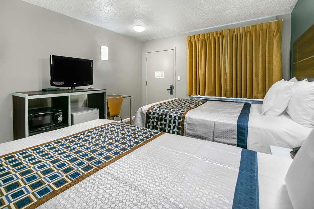 Knights Inn Bristol Levittown Phòng bức ảnh