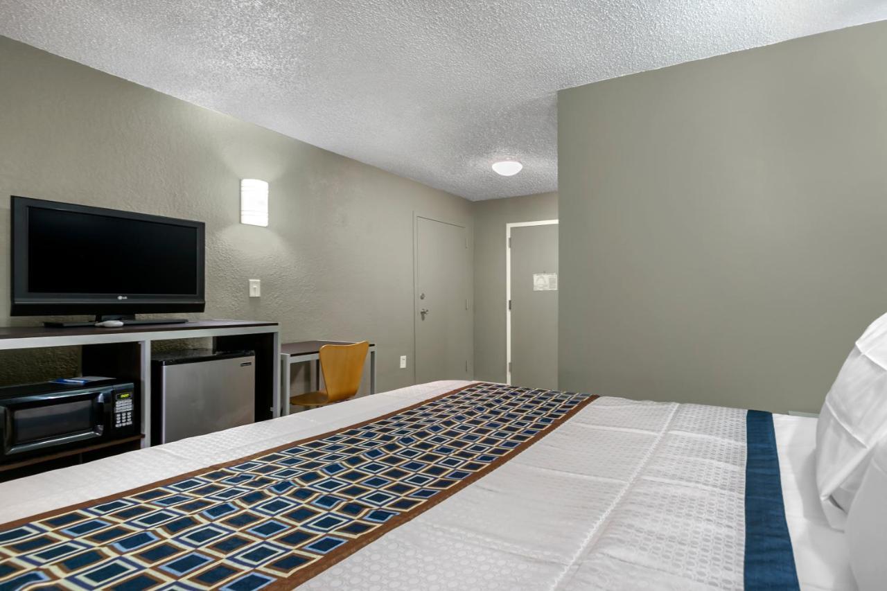 Knights Inn Bristol Levittown Ngoại thất bức ảnh