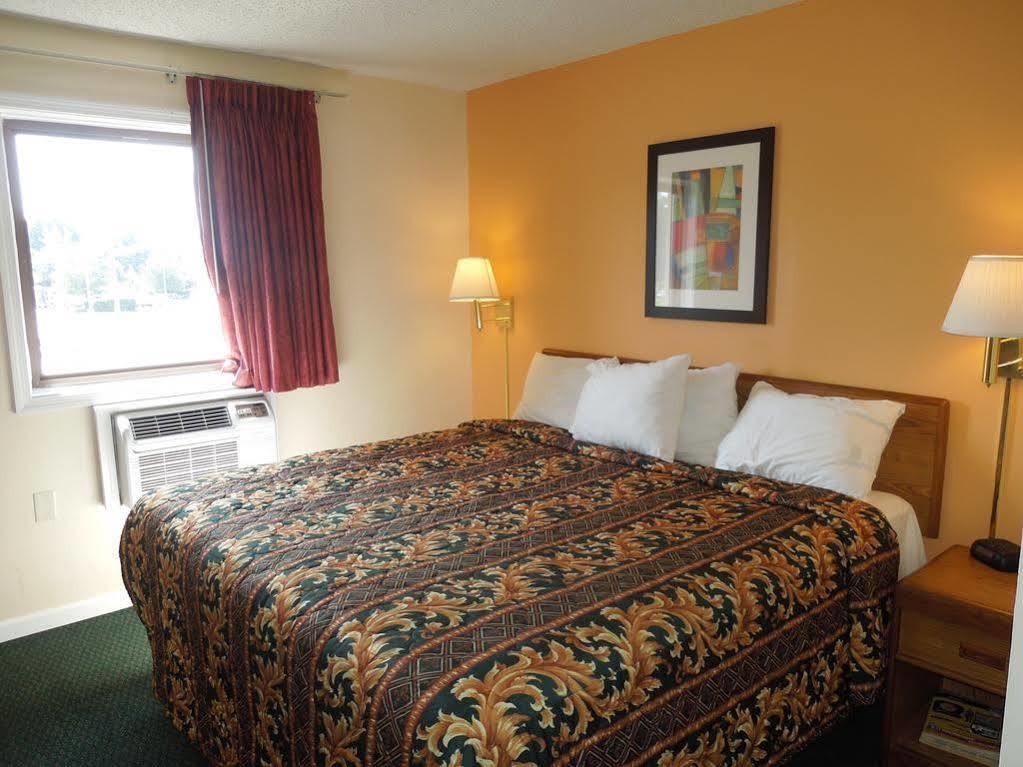 Knights Inn Bristol Levittown Ngoại thất bức ảnh
